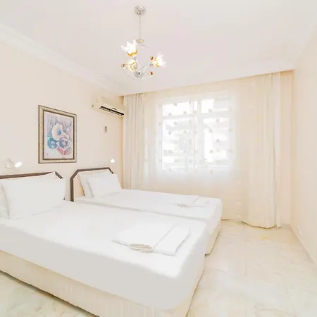 Pleasant Flat With Shared Pool In Alanya Appartement Mahmutlar